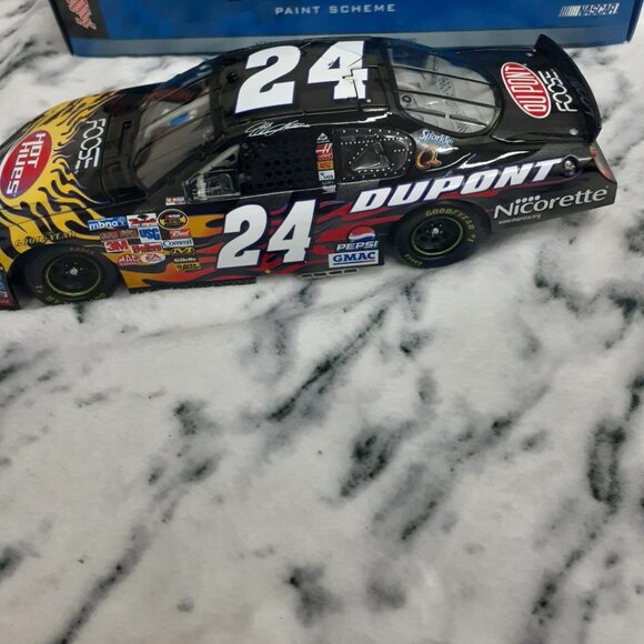 Jeff Gordon #24 DuPont Special Paint Scheme Hot Huse1:24 Scale Diecast Car by Ac - Picture 2 of 7